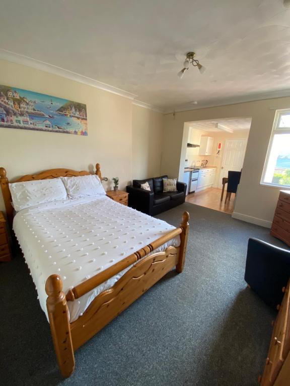 Ocean Bay Holiday Apartments, Paignton (updated prices 2024)