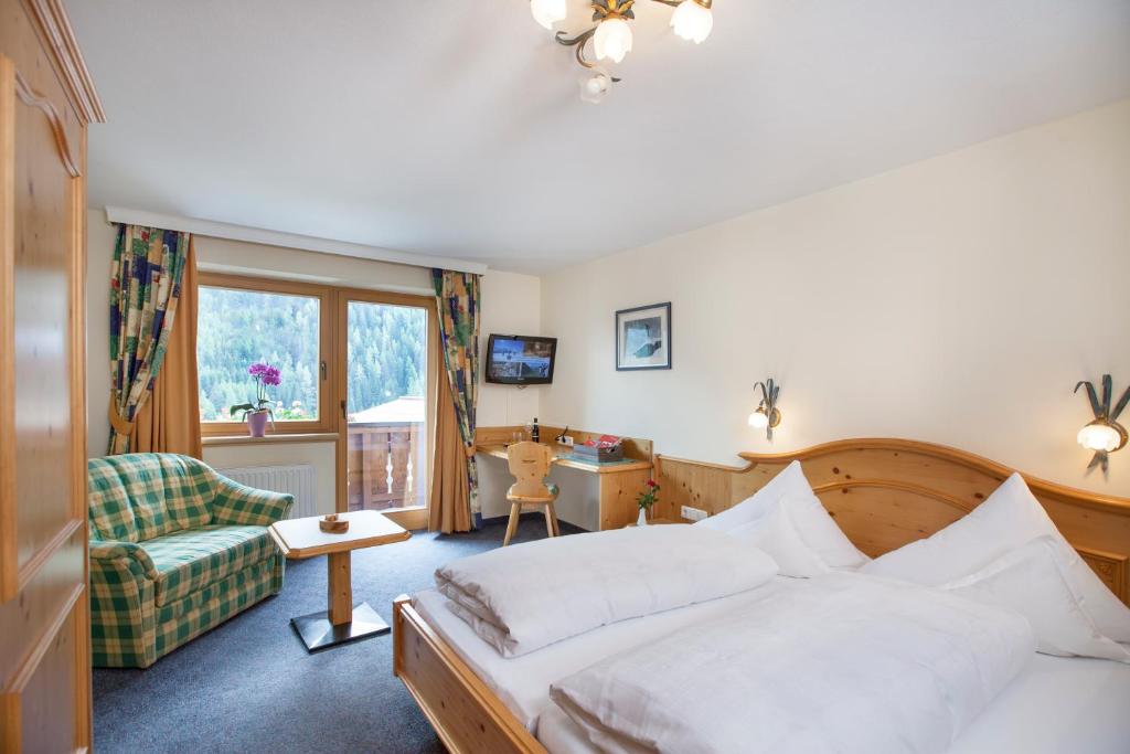 Hotel Die Arlbergerin - Design & Tiroler Gemütlichkeit - 5