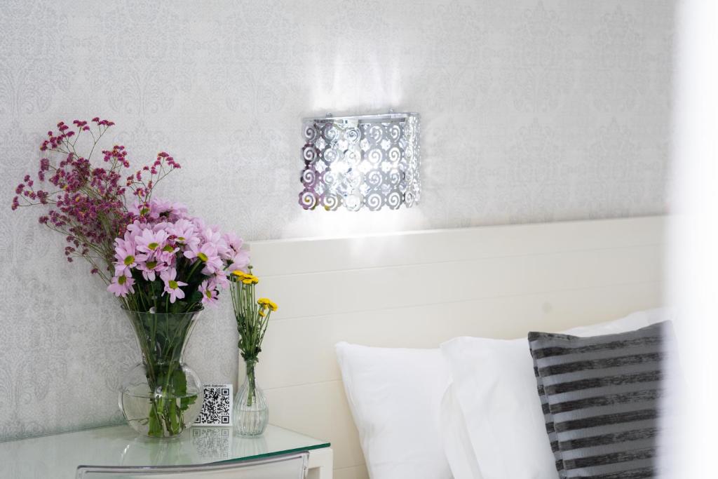 La Boutique Puerta Osario - Resim 31