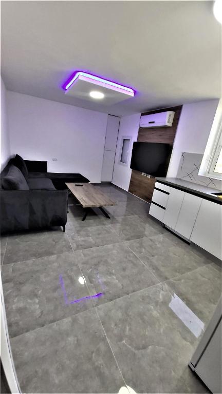Kuchyň nebo kuchyňský kout v ubytování Diamond Suites Eilat