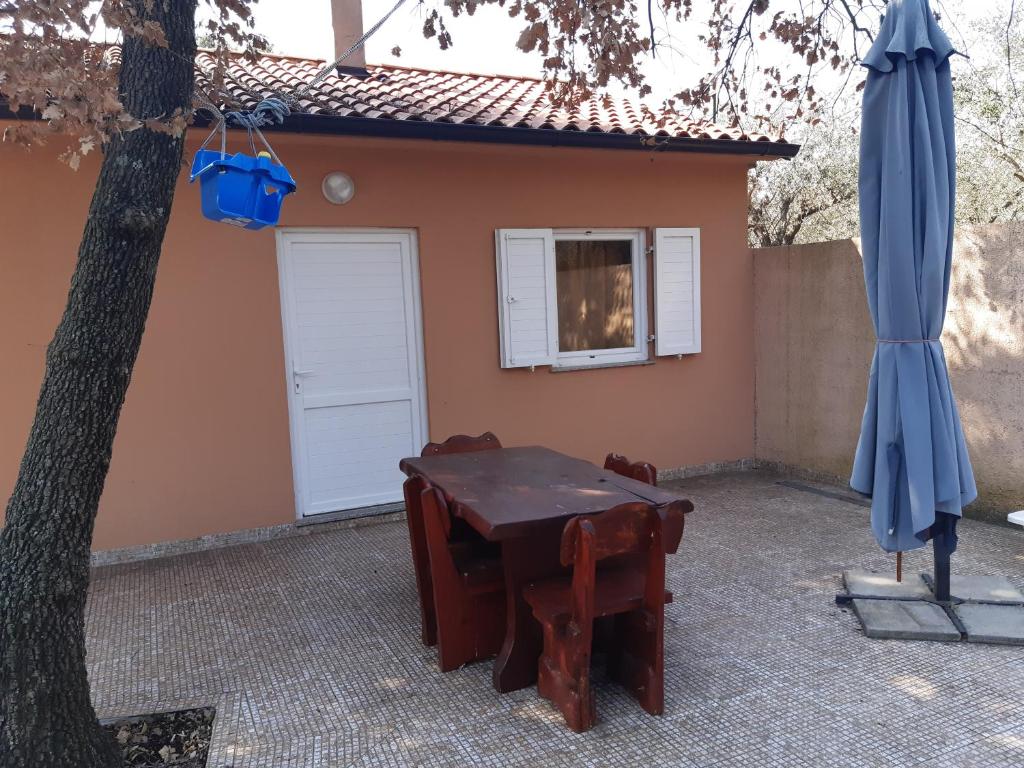 Mynd úr myndasafni af LAVE II cozy house í Ližnjan