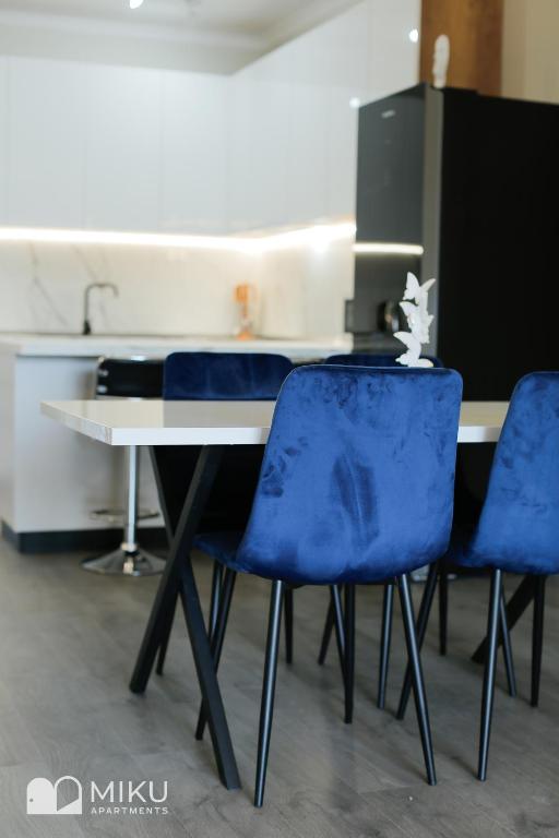 Miku Apartment - Luxurious 2Bedroom At Olympic Residence - Image 12
