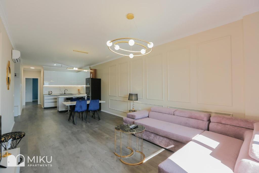 Miku Apartment - Luxurious 2Bedroom At Olympic Residence - Image 9