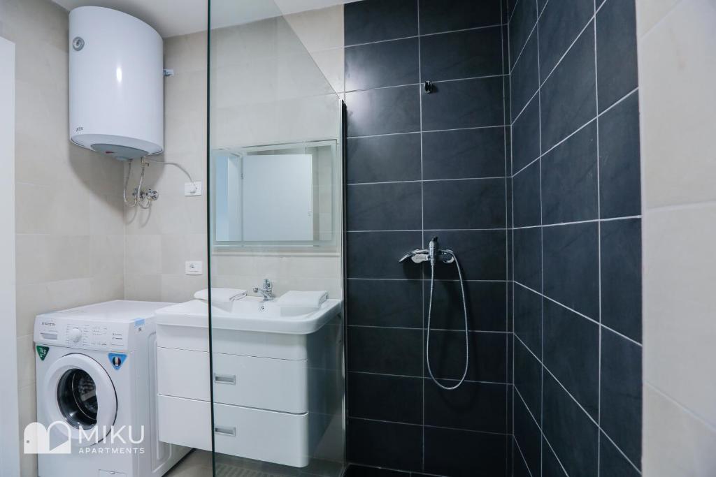 Miku Apartment - Luxurious 2Bedroom At Olympic Residence - Image 7