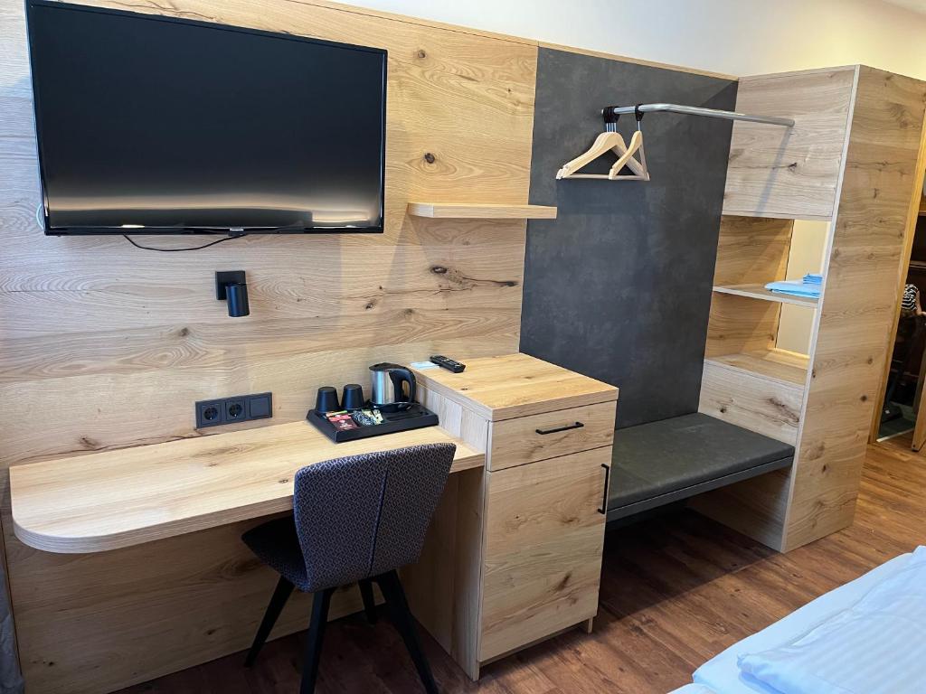 Hotel Gasthof Metzgerei Drei Linden - 17