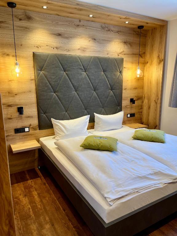 Hotel Gasthof Metzgerei Drei Linden - 3