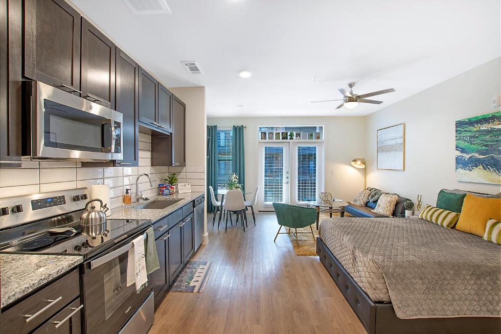 Luxury Studio near DT Fort Worth - Housity