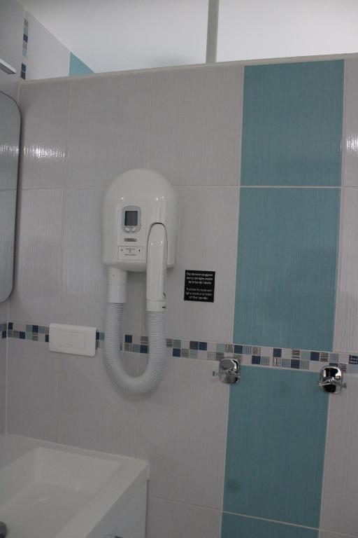 Salle de bains dans l'établissement L'Escale, chambres chez l'habitant