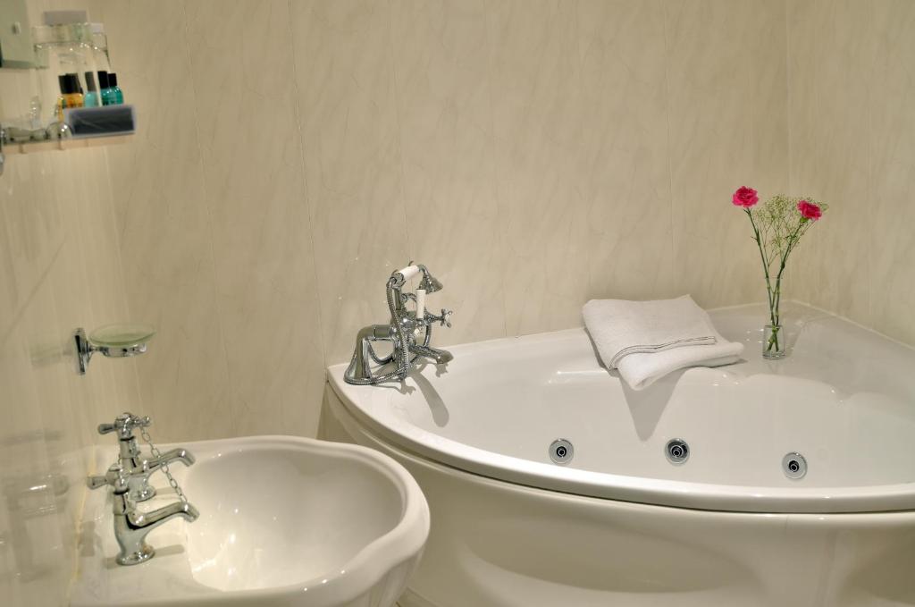 Damson Dene Hotel - Resim 33