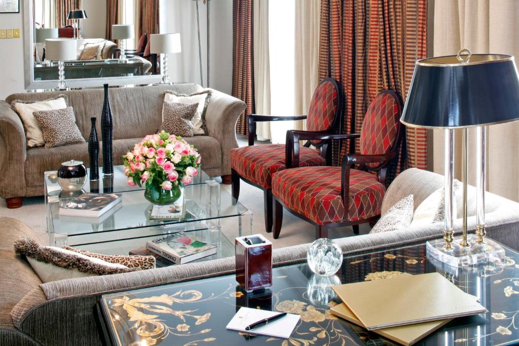 Warwick Champs-Elysées Paris - Resim 40