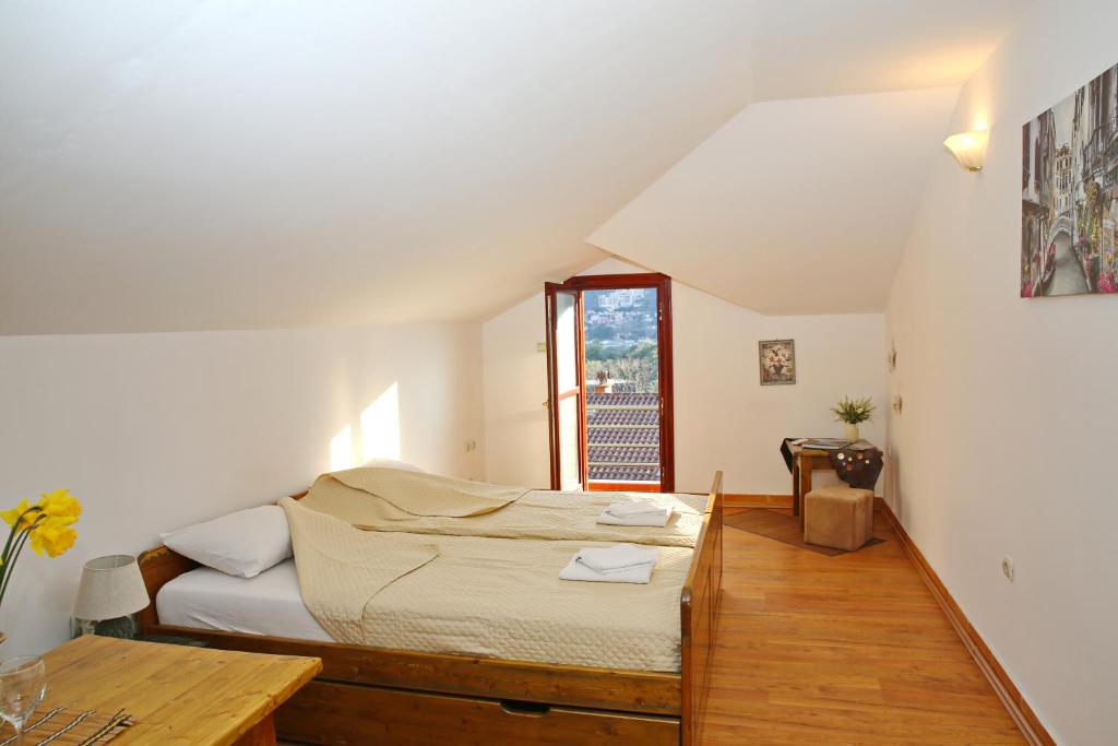 Loki Apartments - Studiowohnung Mit Sea View