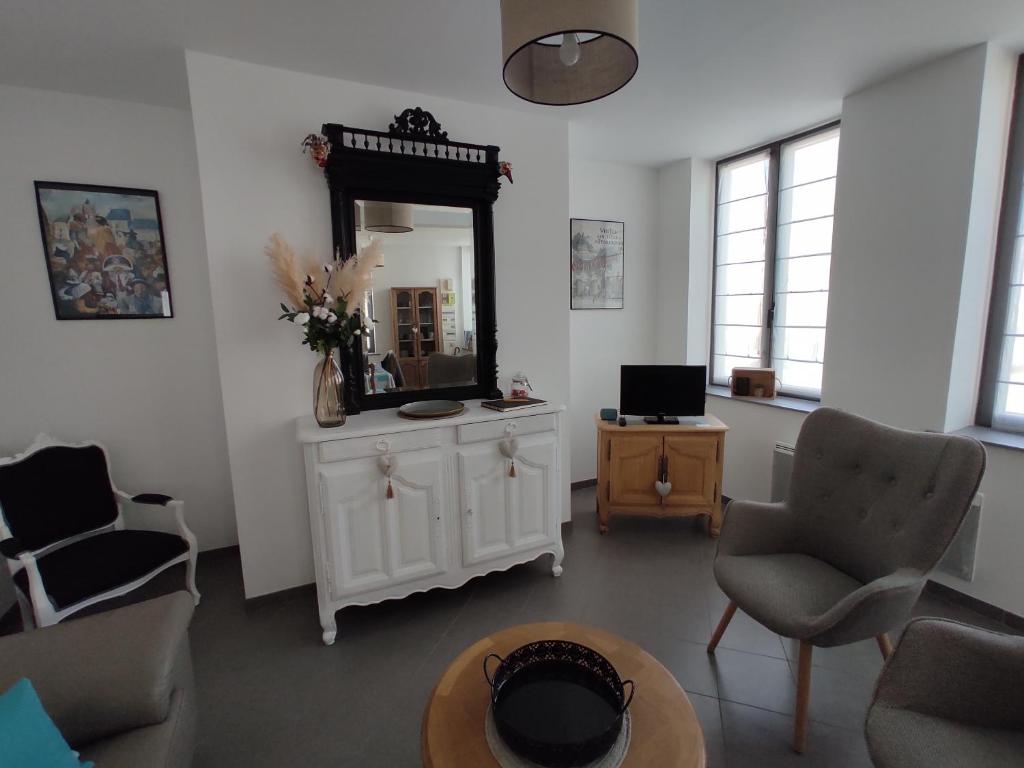 Gîte Au Cœur de Cassel - 3ベッドルームの家