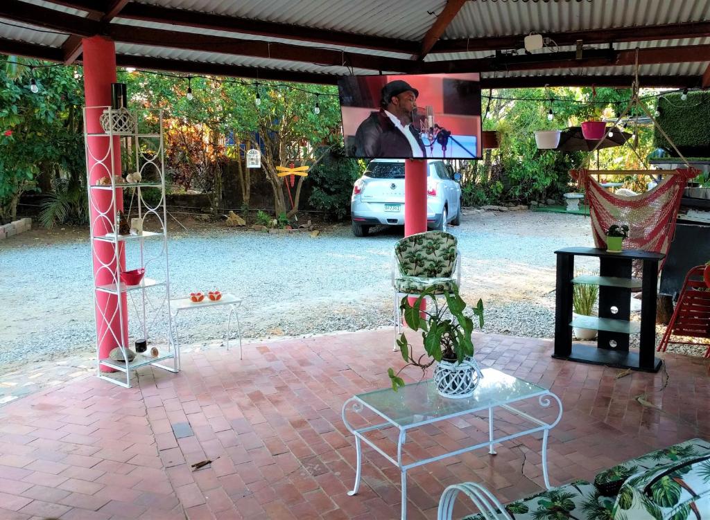 Aed väljaspool majutusasutust Hostal Doña Maria