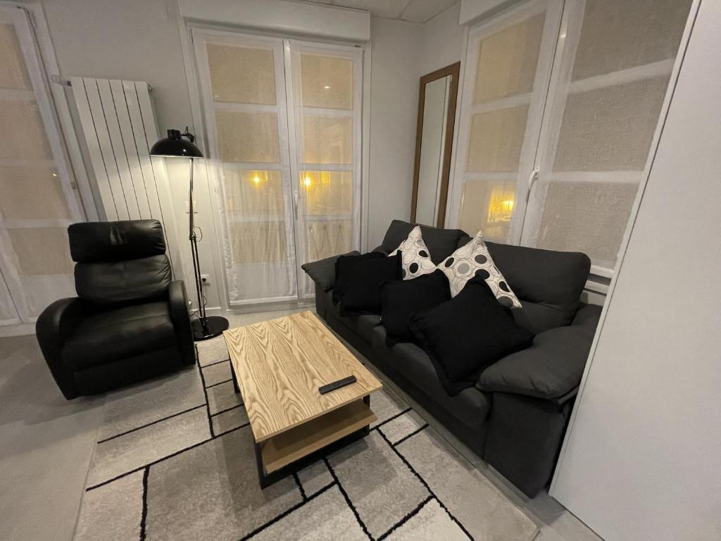 Plaza Centro Mercado - 2