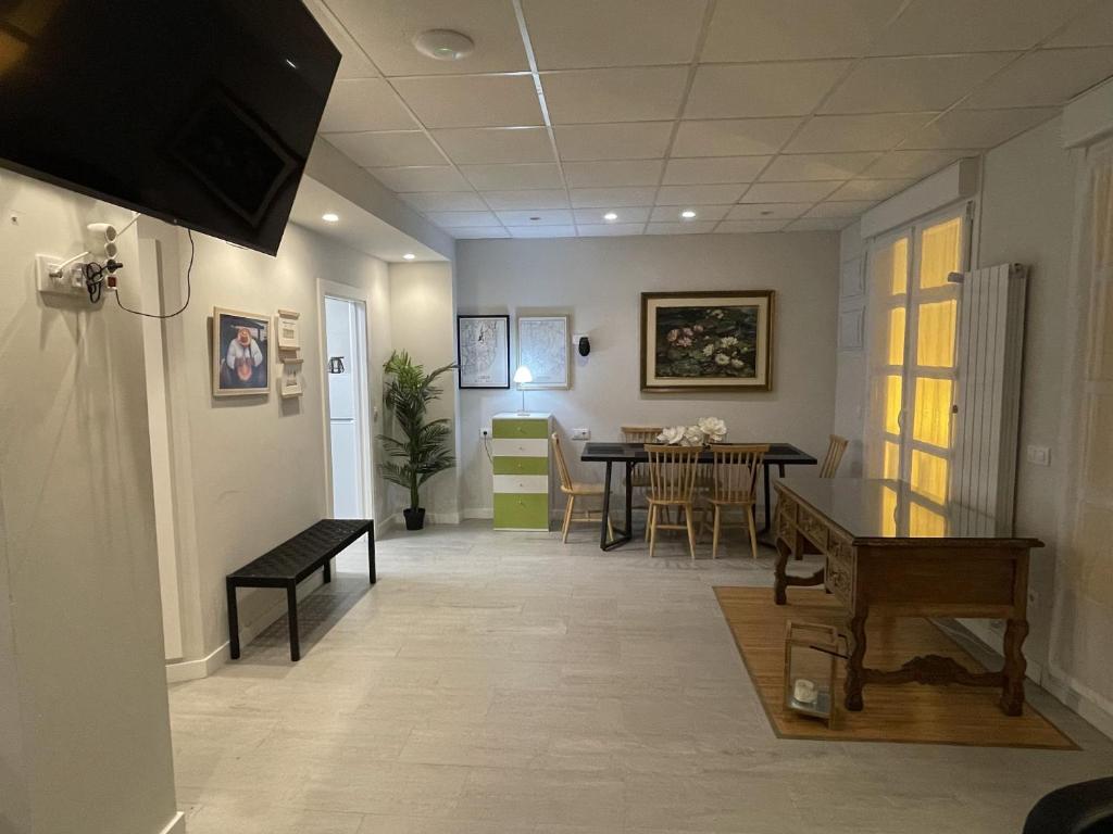 Plaza Centro Mercado - 4