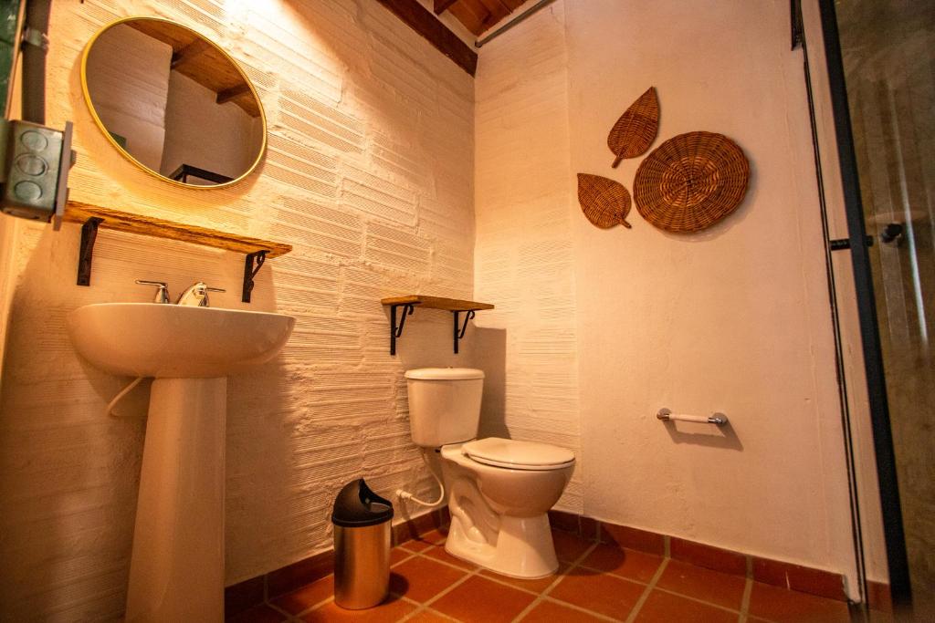 Koupelna v ubytování Centro Hostel Medellin