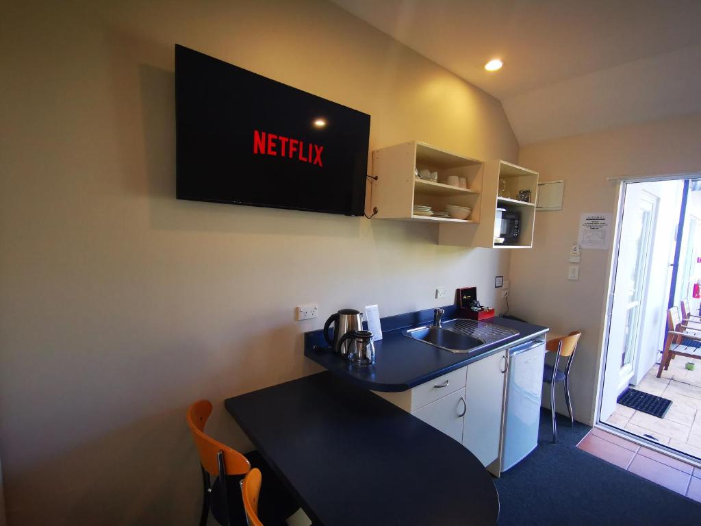 Airport Birches Motel - Resim 15