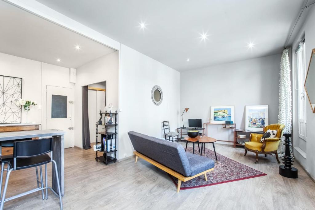 Superbe T2 de Standing au Pharo - Air Rental - Apartment
