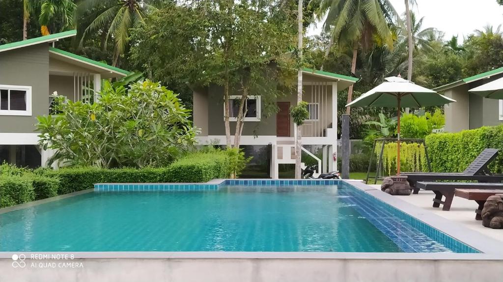 Wanpratheep Village Kohphangan - Bungalow De Lujo Con Vista De Jardín