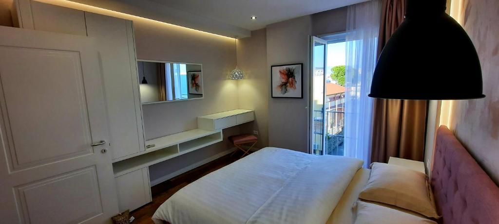 Postel nebo postele na pokoji v ubytování LUXURY DRIJON APARTMENTS 3j