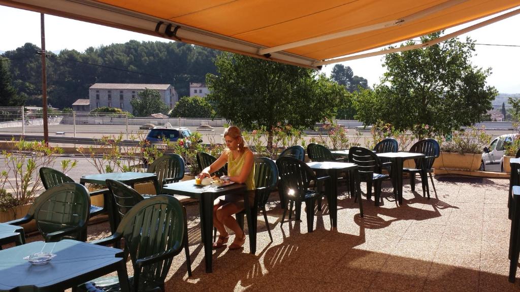 Ibis Budget Marseille Valentine - Resim 38