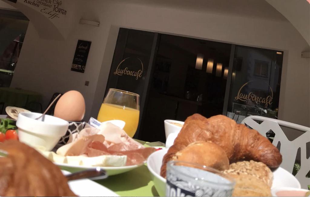 Jedzenie w apartamencie lub w pobliżu