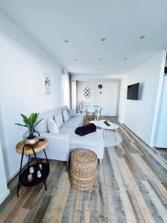 Le raffiné-parking privé-proche frontière Bâle – photo 9