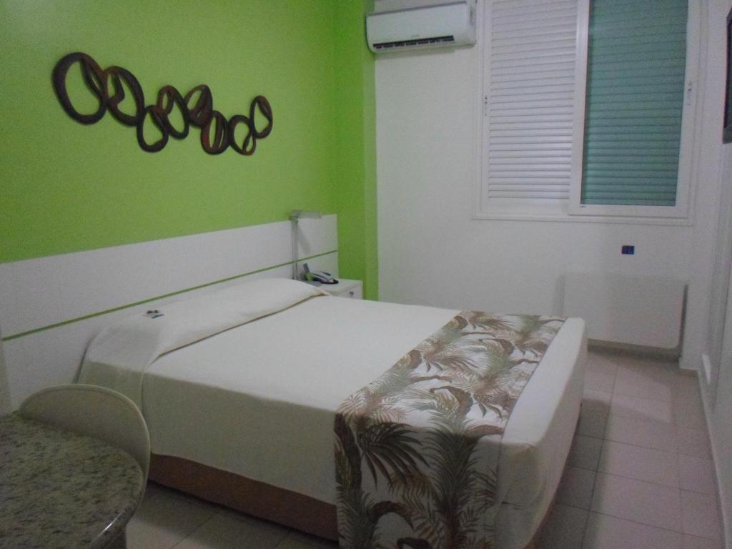  Coqueiros Express Hotel