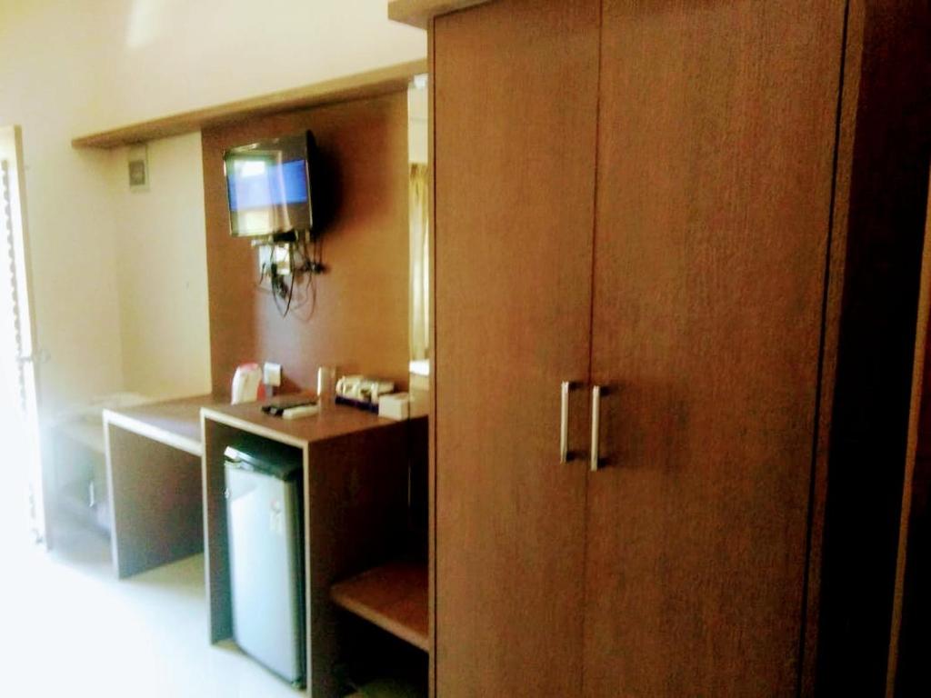 BADAMI HERITAGE RESORT photo