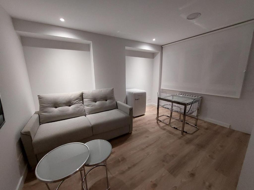 Ordoño II Suites con Aire Acondicionado y Wifi - 16