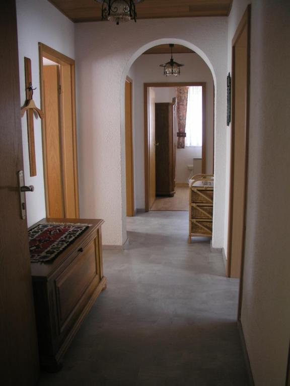 Ferienwohnung am Deister mit großem Balkon - Apartamento De Una Habitación