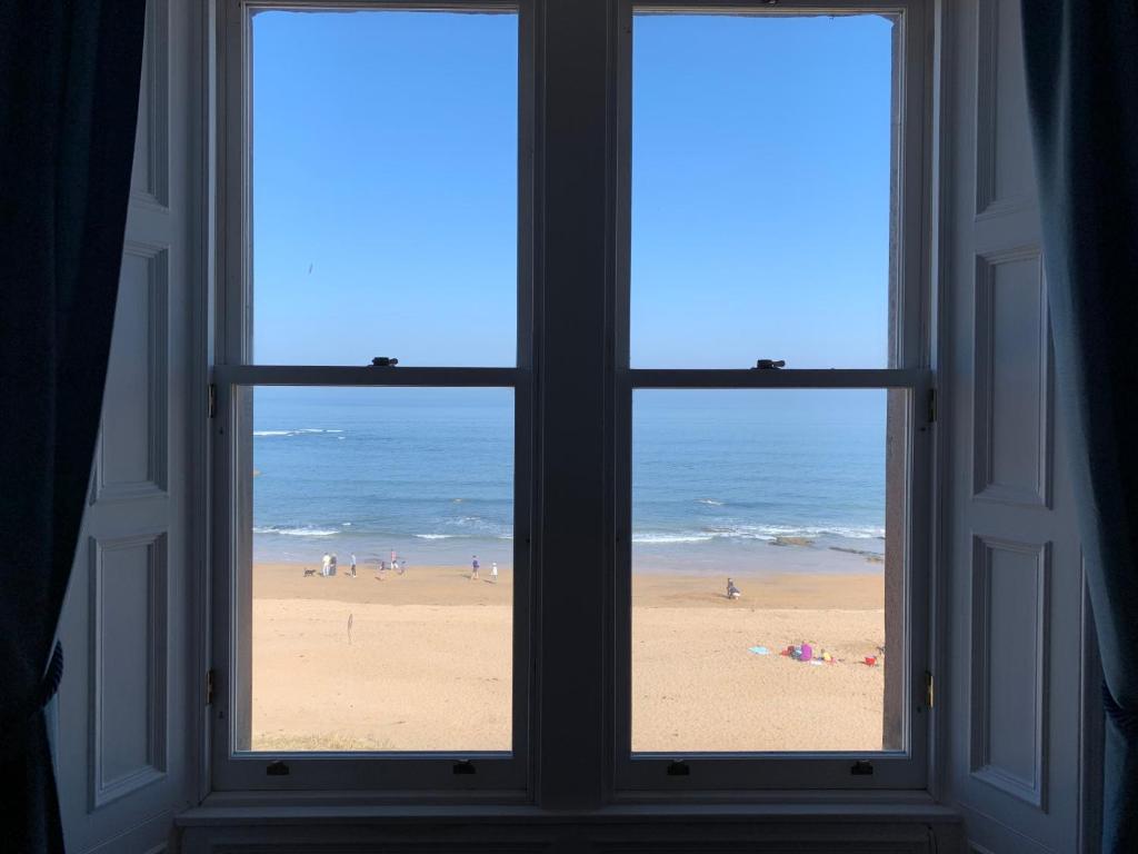 Bass Rock Beachside Flat - Housity