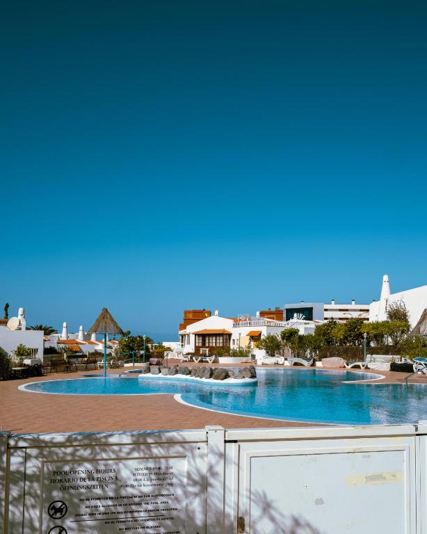 Las Carabelas 8, next to the Sea and all Amenities, Adeje ...