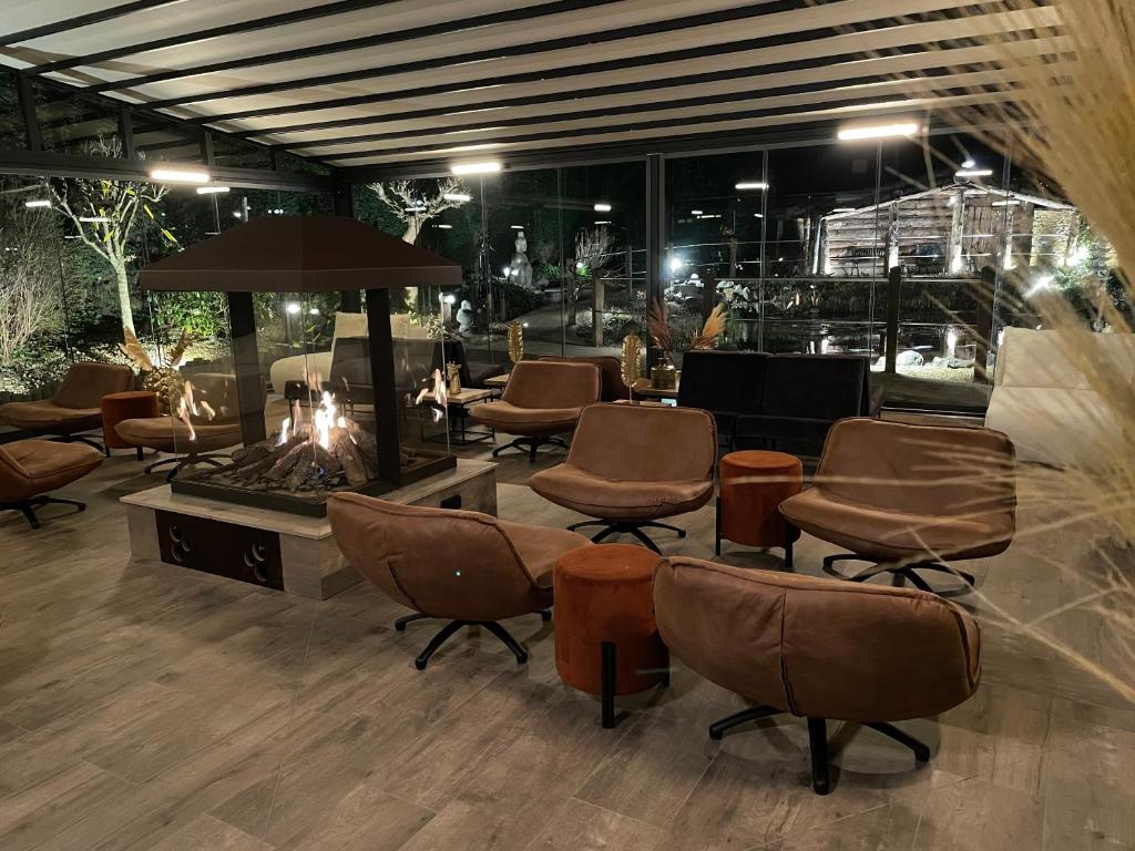 Posezení v ubytování Hotel Thermen Dilbeek