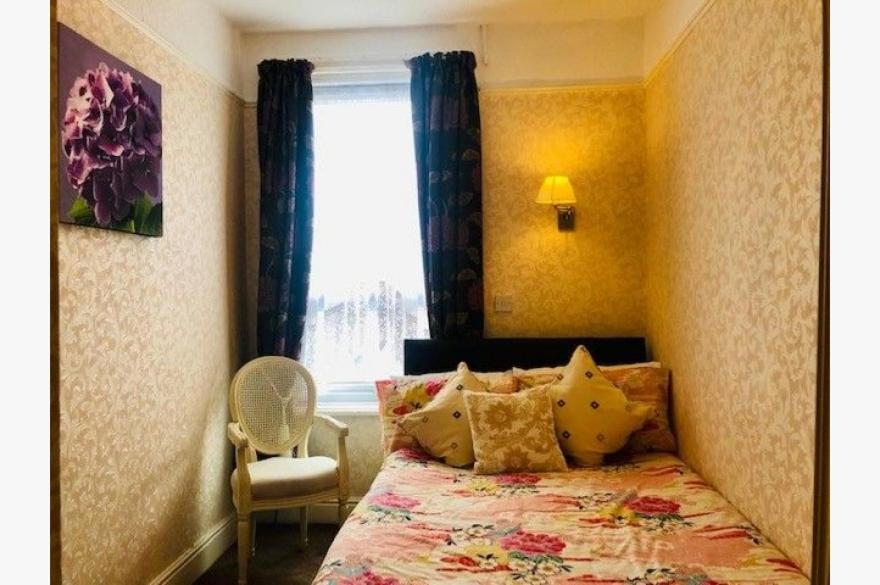 Dunromin Hotel - Deluxe Double Or Twin Room