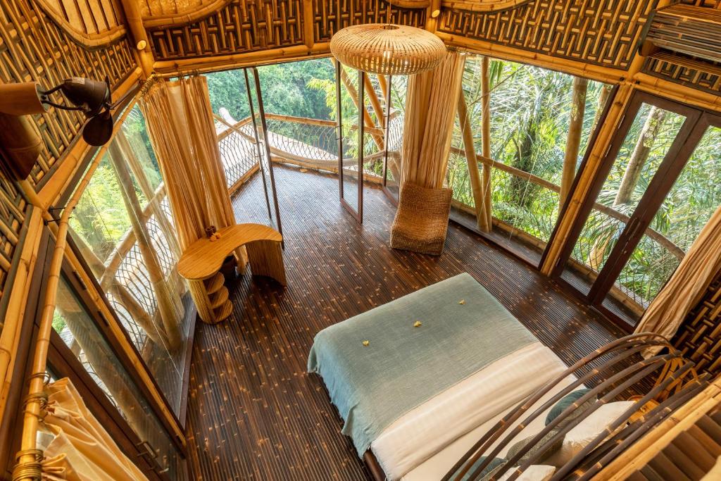 Fotografie z fotogalerie ubytování Eclipse House 4bds Eco Bamboo House Pool RiverView v destinaci Bringkit