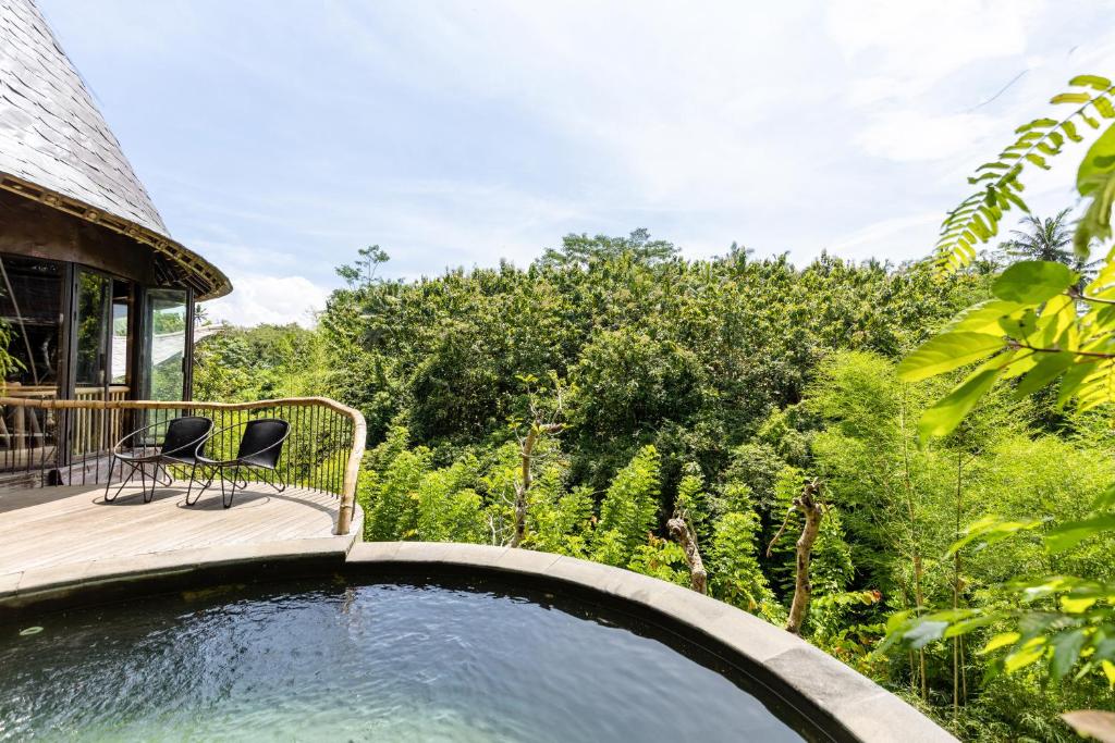 Zahrada ubytování Eclipse House 4bds Eco Bamboo House Pool RiverView