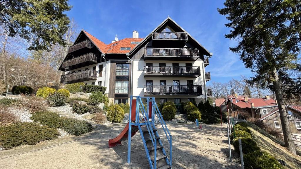 Detský kútik v ubytovaní Dziki Apartament Panorama Gór, Duży Taras z Widokiem na Góry