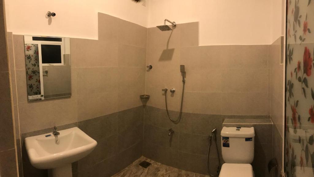 Koupelna v ubytování Hotel Ganthera Kataragama