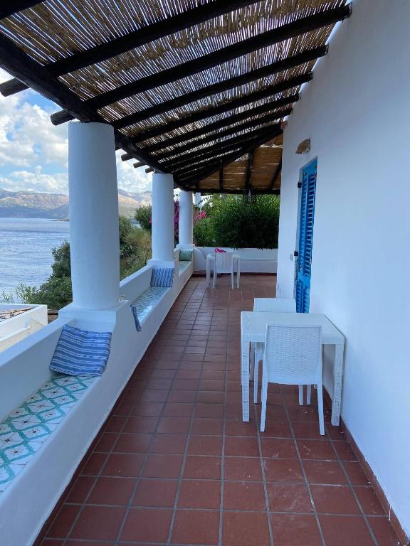 A balcony or terrace at Casa cielo - Unforgettable sunsets