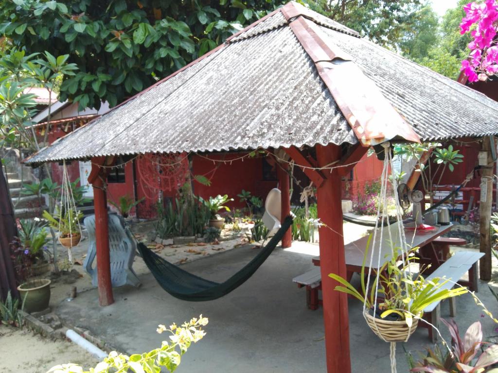 Zahrada ubytování Nazri Nipah Camp Pangkor