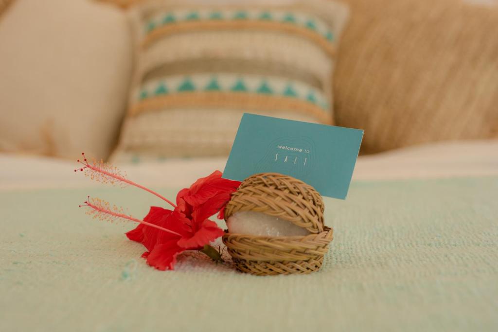 Una cama o camas en una habitación de Salt Resort & Spa