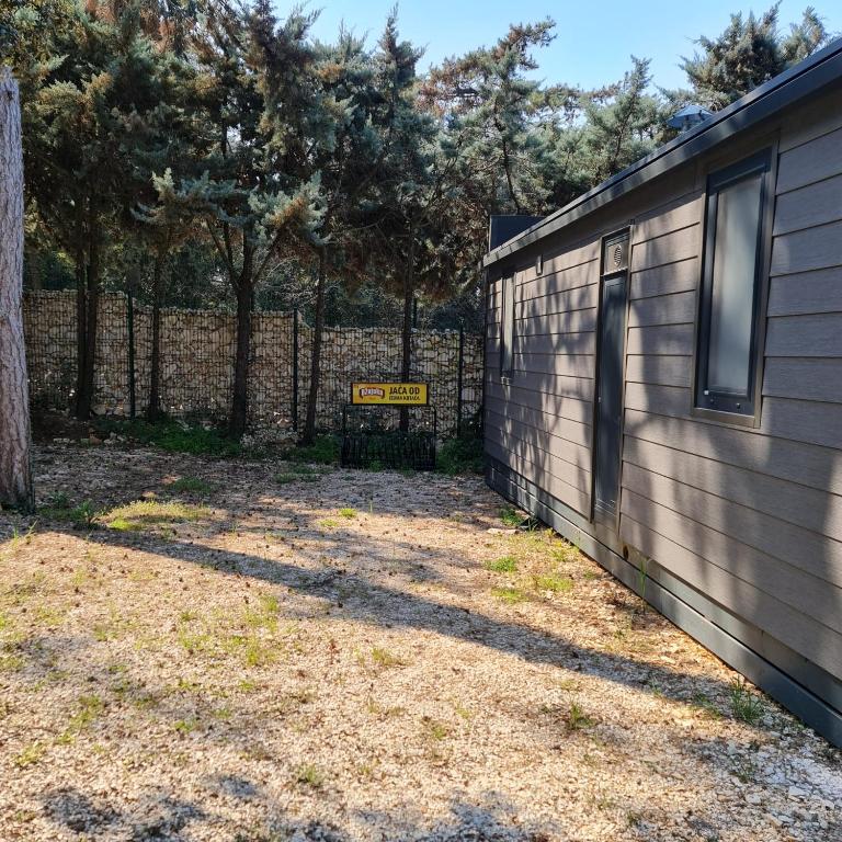 Сад в Mobile Homes Adriatic , Campsite Porton Biondi -Rovinj