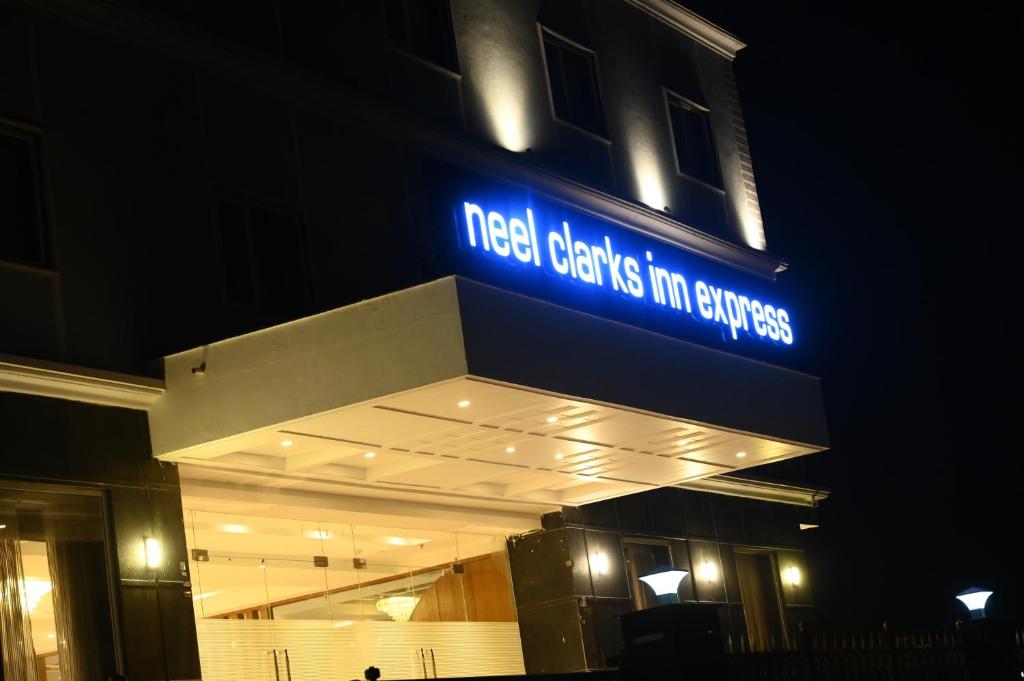 Fotografie z fotogalerie ubytování Neel Clarks Inn Express v destinaci Agra