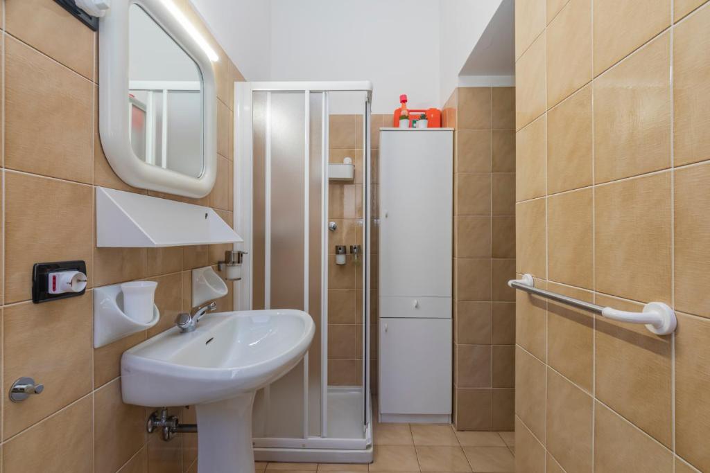 Łazienka w obiekcie Comfort studio centro Aprica vicino piste da sci