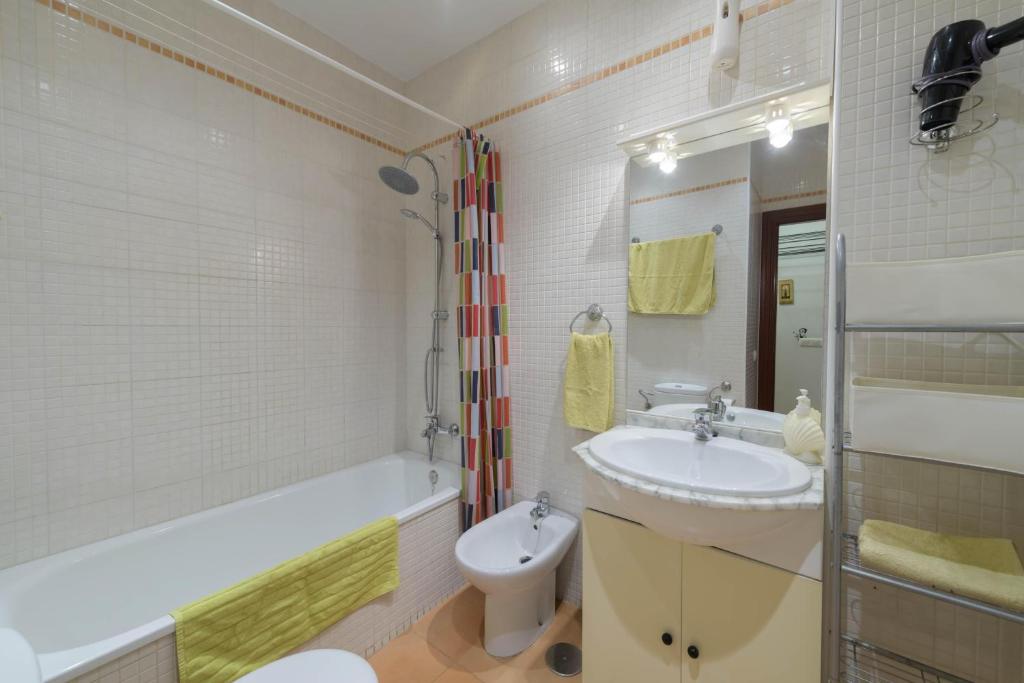 Un baño de Estudio La Colina