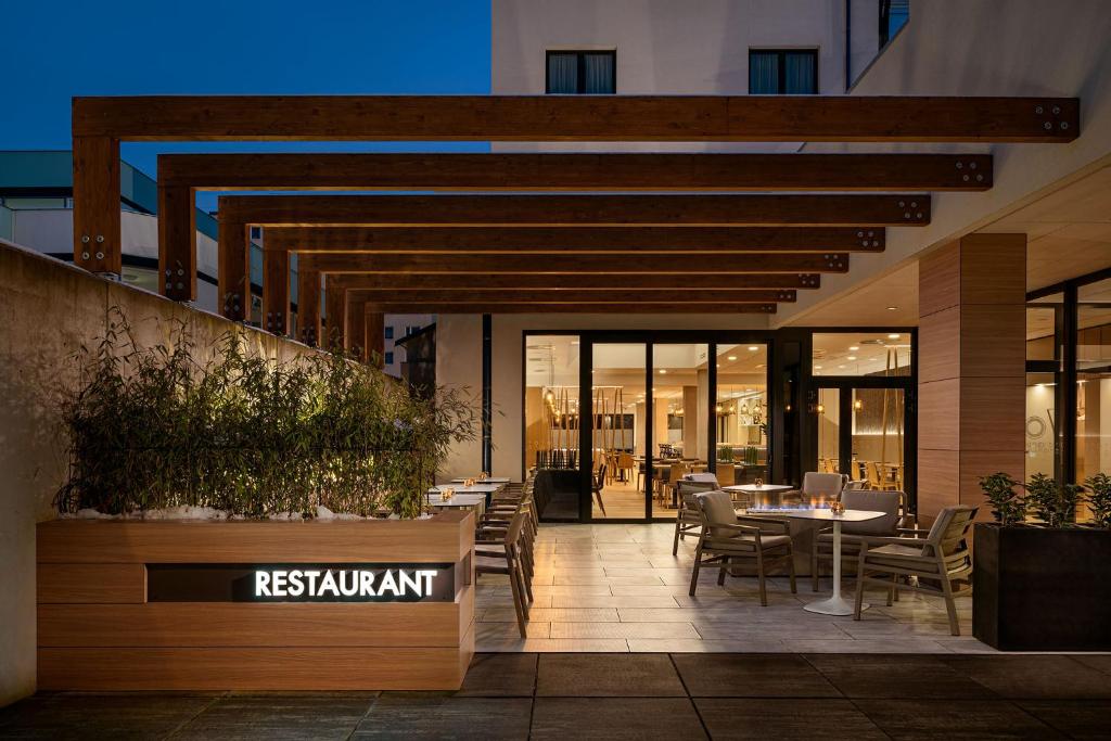 Restaurace v ubytování Hotel Osvit