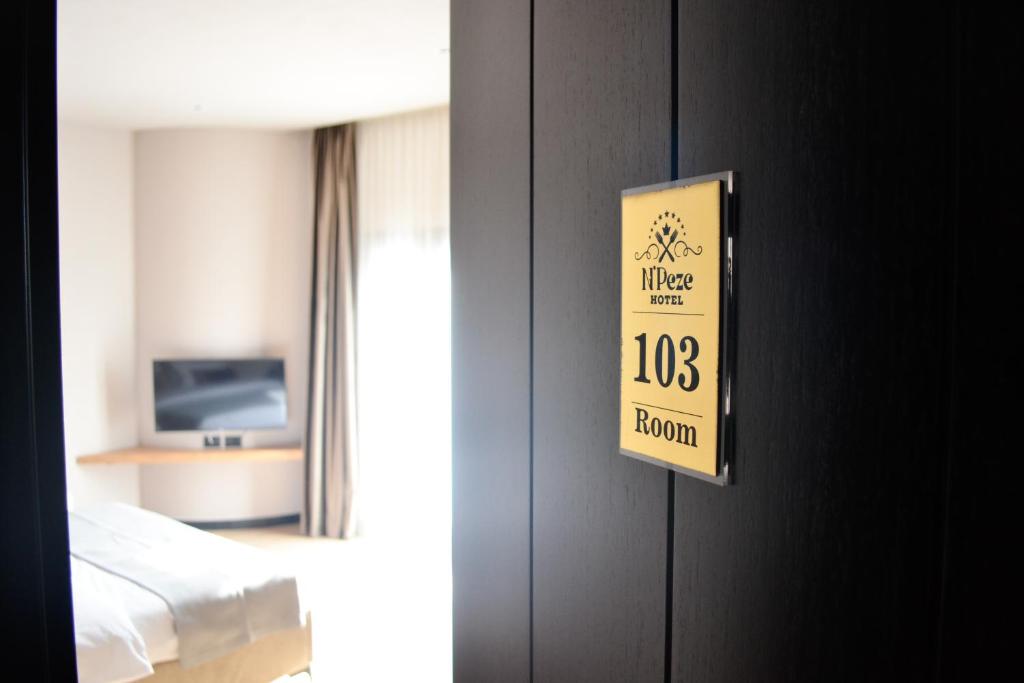 N'Peze Hotel - Imazhi 9