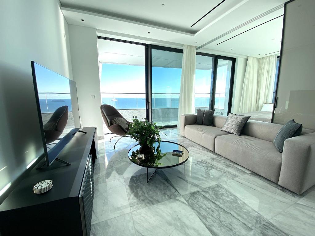 Posezení v ubytování Luxury Private Apartments - Limassol