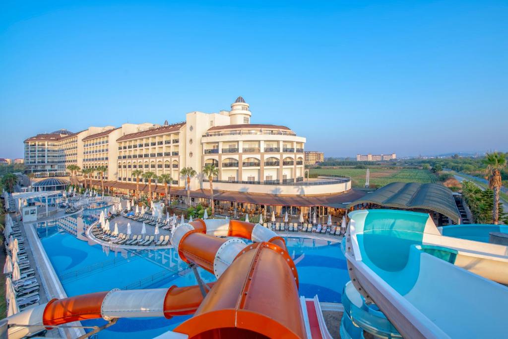 Bazén v ubytování Port River Hotel&Spa nebo v jeho okolí